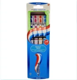 balenie zubných kefiek Aquafresh Flex Medium.