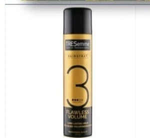 lak na vlasy TRESemmé Flawless Volume.
